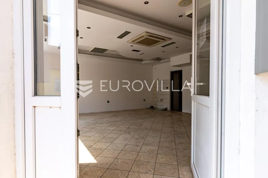 požega, prostrani poslovni prostor za najam 94 m² - slika 2