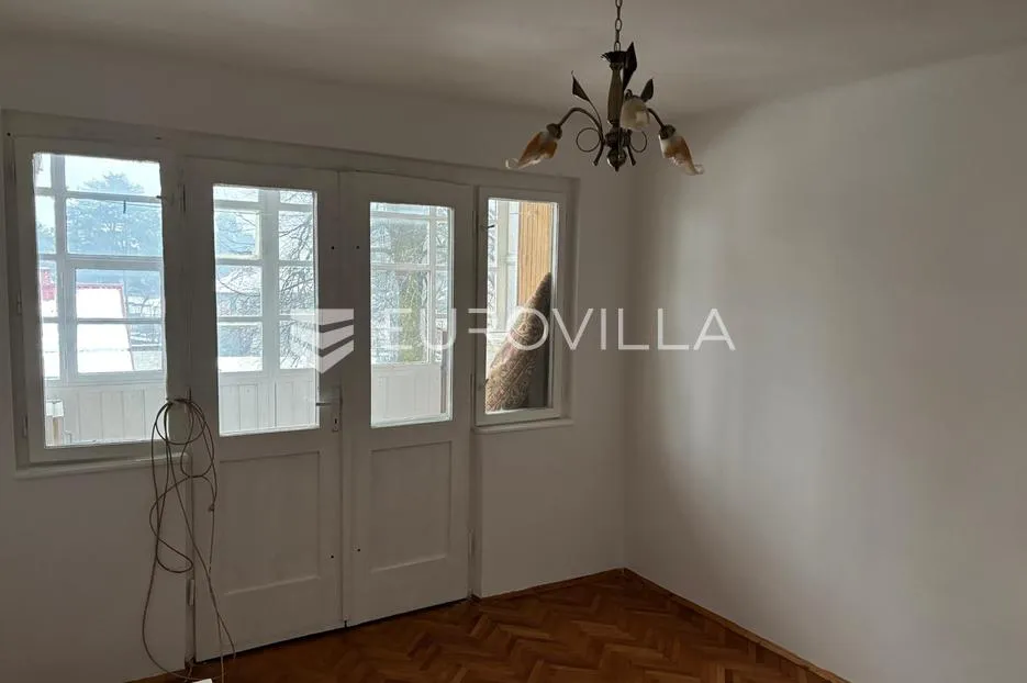 karlovac, švarča, stan 52 m², na odličnoj lokaciji - slika 11