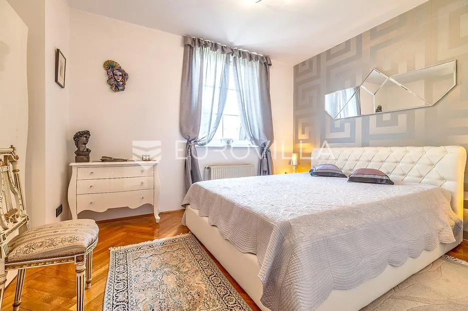 donja pušća, jedinstvena obiteljska villa, parcela 5000 m² - slika 20