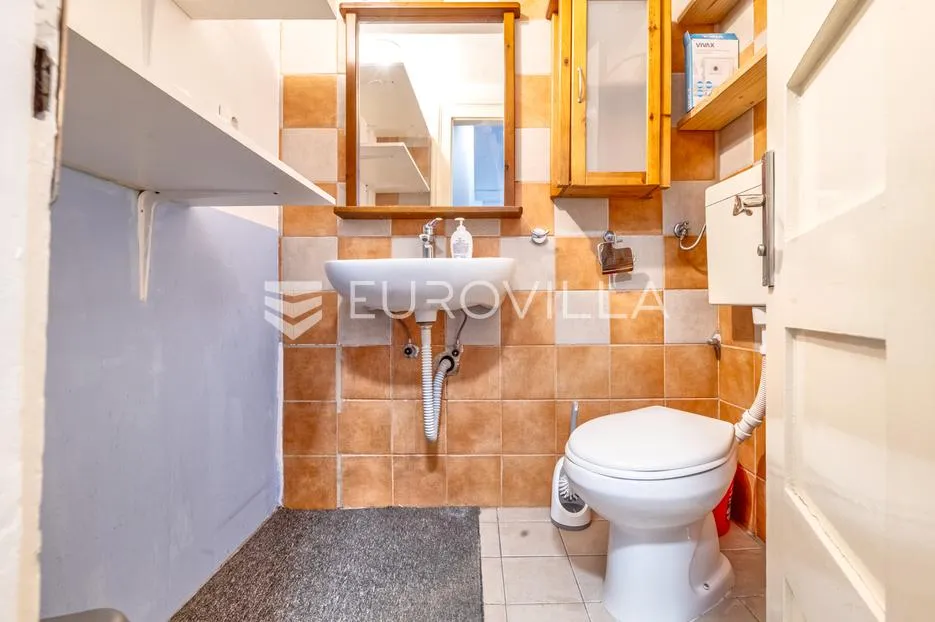 zagreb, donji grad, uredski poslovni prostor 50 m2 - slika 4