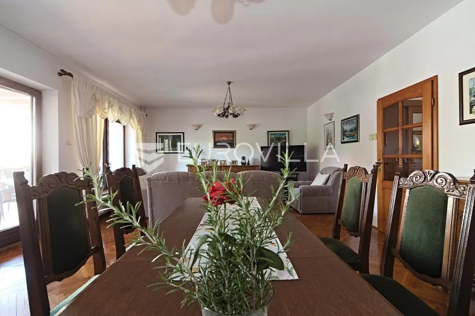 osijek, donji grad, prodaje se prostrana rustikalna vila površine 403 m² - slika 5