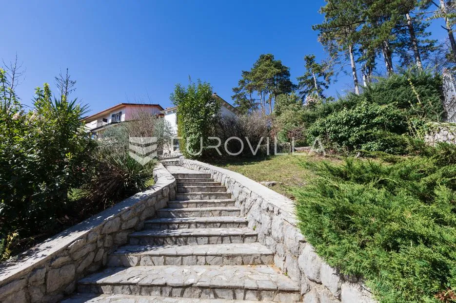opatija, veprinac, jedinstvena vila s infinity bazenom i nevjerojatnim pogledom na kvarner - slika 46
