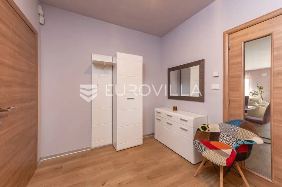 medulin, volme, luskuzni penthouse 200 m od mora - slika 7