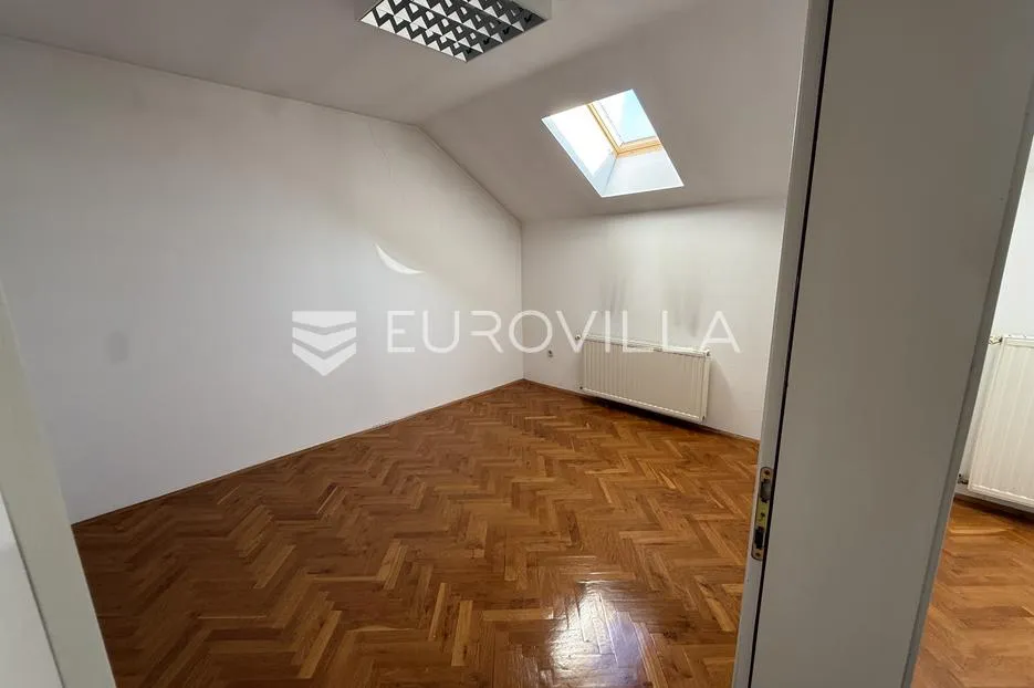 vinkovci, lenije, poslovno, stambena zgrada 700 m² - slika 21