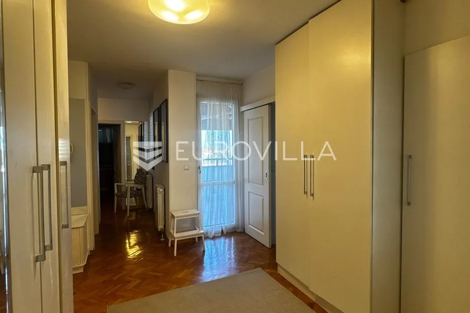 zagreb, maksimir, svetice, četverosoban stan 105 m² s loggiom - slika 7