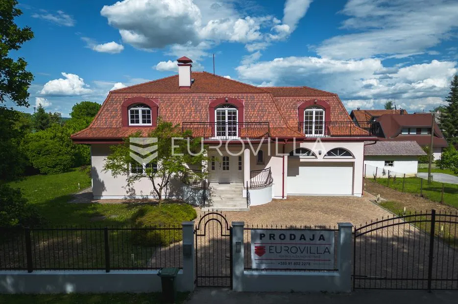 samobor, perivoj, obiteljska vila netto površine 323 m² na zemljištu 2.087 m² - slika 3