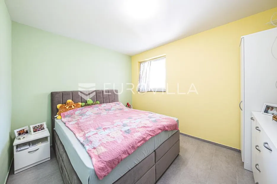 zaprešić okolica, prudnice, funkcionalna kuća 200 m² - slika 5