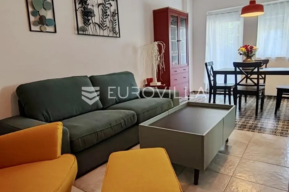rab, supetarska draga, trosoban stan 85 m² s okućnicom od 39 m² - slika 2