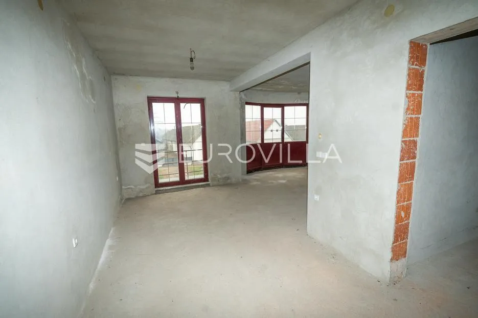 satnica đakovačka, 2 kuće 300 m² i 146 m², odlična investicija - slika 15
