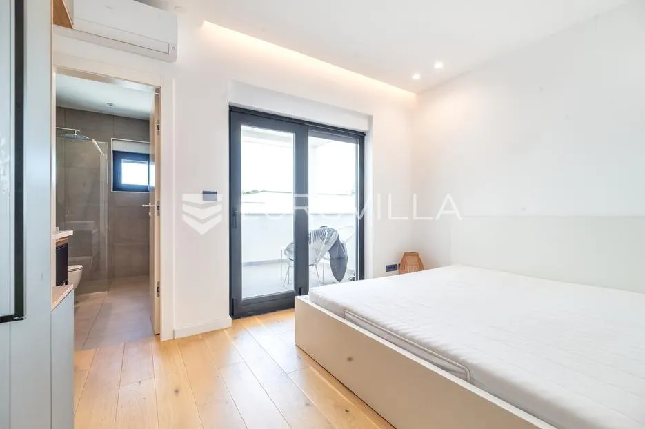 zagreb, maksimir, remete, luksuzan četverosoban penthouse nkp 150 m2 + garaža + 2vpm - slika 8