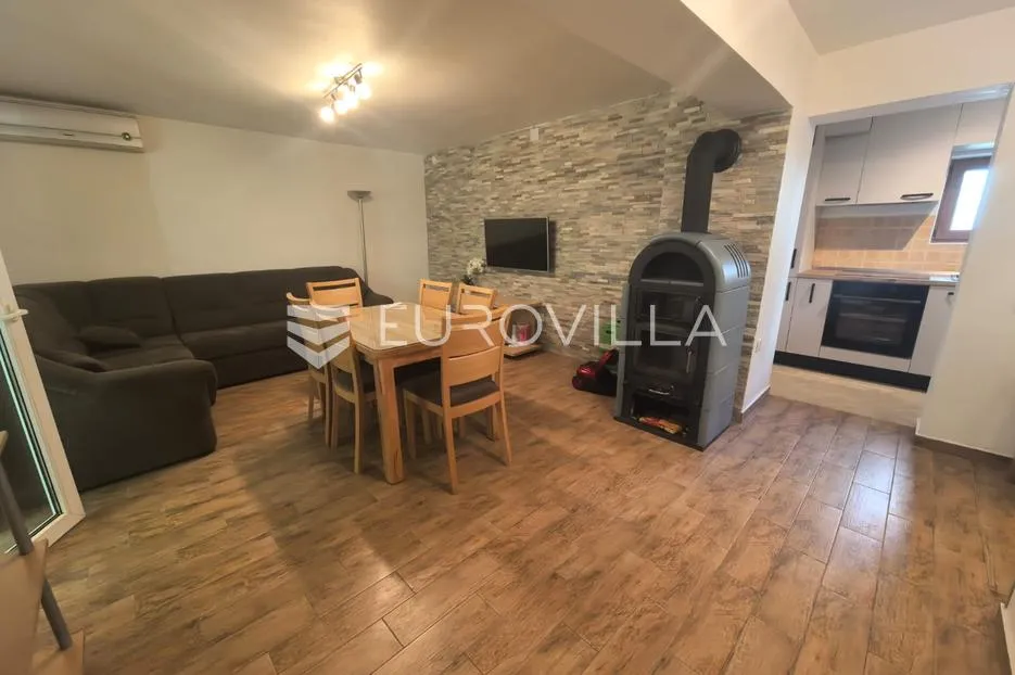 zagreb, branimirova, funkcionalan trosoban stan u prizemlju kuće, 62 m² - slika 2