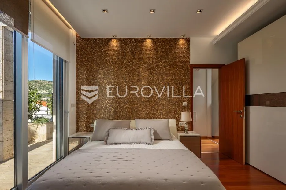 dubrovnik, penthouse s vanjskim bazenom na iznimnoj lokaciji - slika 6