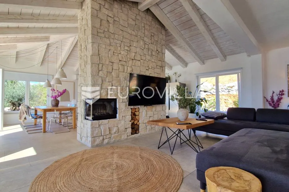 jadranovo, luksuzna kamena vila s bazenom i panoramskim pogledom - slika 3