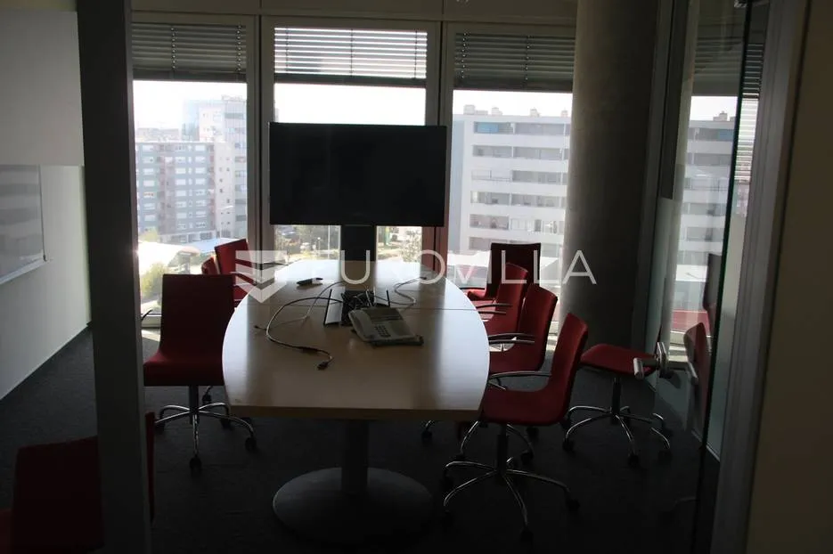 sky office, luksuzni poslovni prostor za zakup - slika 4