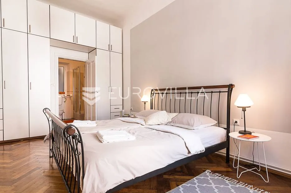 strogi centar pješačka zona trosoban stan 86 m² - slika 8