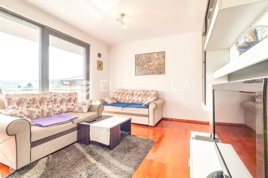 sesvete, kašinska, trosoban stan sa vrtom, prizemlje 66 m² - slika 4