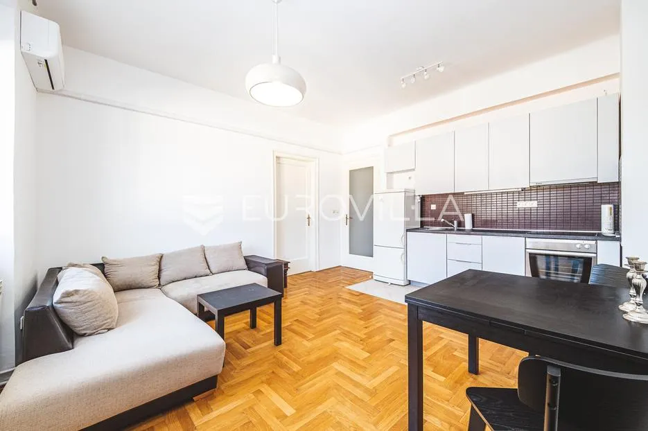 Zagreb, Črnomerec, Ilica renoviran trosoban stan 57 m²