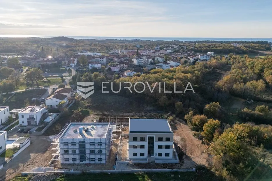 istra, poreč, novogradnja, prostrani penthouse sa krovnom terasom, odlična lokacija - slika 19