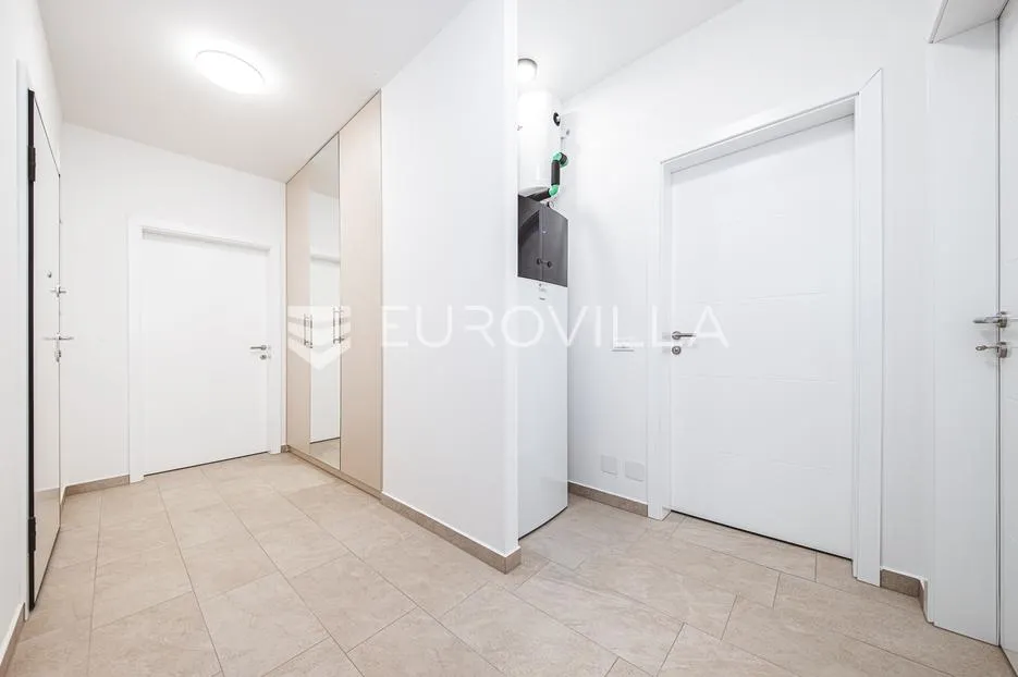 zagreb, trešnjevka, moderan trosoban stan nkp 103 m2 + garaža - slika 10