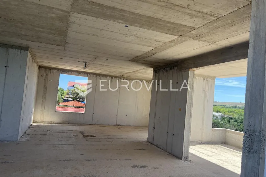 otok pag, plaža perilo, trosoban stan u luksuznoj novogradnji prvi red do mora - slika 18