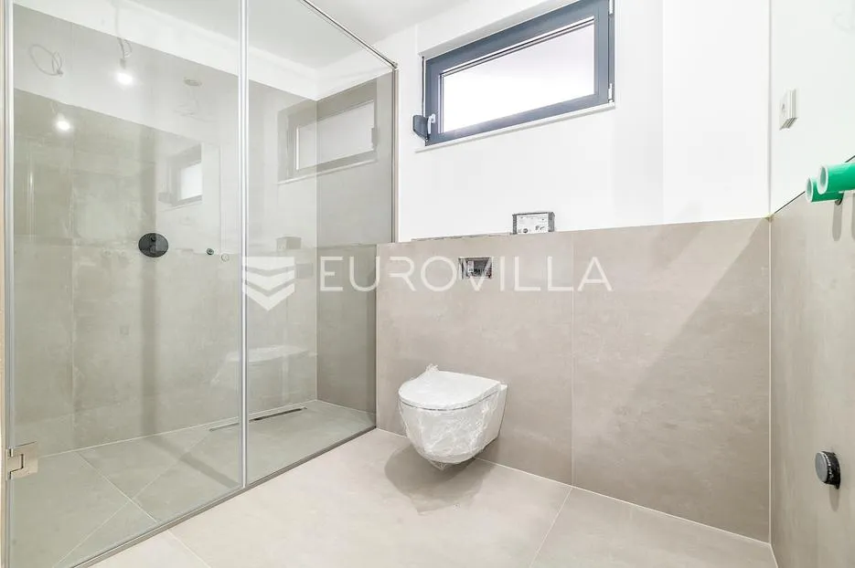 zagreb, jordanovac, novogradnja, luksuzan četverosoban stan s vrtom 184,02 m² - slika 6
