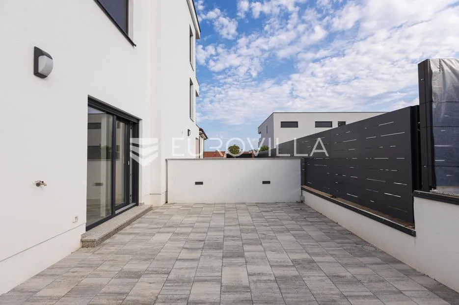 malinska, novogradnja, trosoban stan sa jednosobnim stanom od 115,40 m², pogled na more - slika 28
