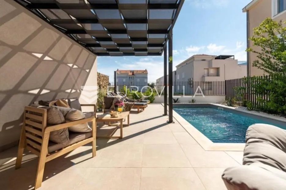 zadar, privlaka luksuzna dizajnerska vila s bazenom neto korisne površine 134,83 m² - slika 21
