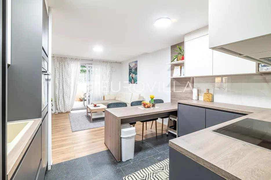 zagreb, vrapče, prekrasan trosoban stan 61 m² - slika 3