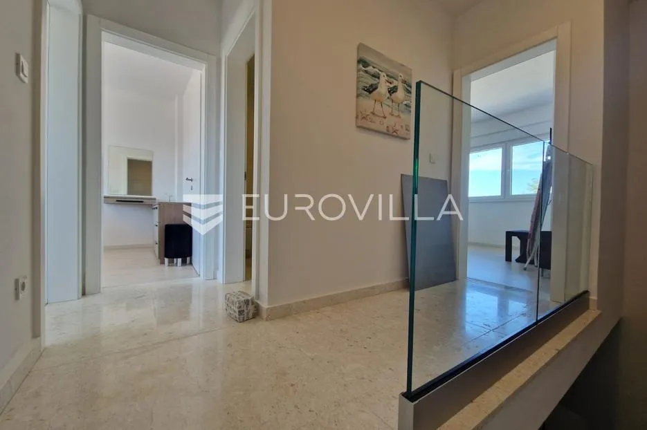 vir, atraktivan dvoetažni apartman s 3 spavaće sobe i pogledom na more - slika 20