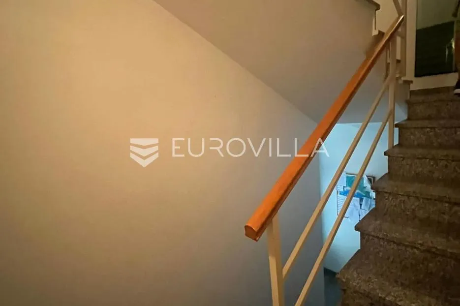 tučepi, vrhunska stambeno, poslovna zgrada 50m od plaže, izuzetna investicija - slika 8