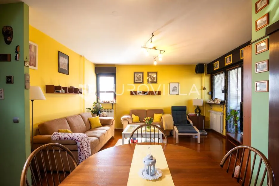 zagreb, sloboština, prostran četverosoban stan, neto površine 93 m² - slika 2