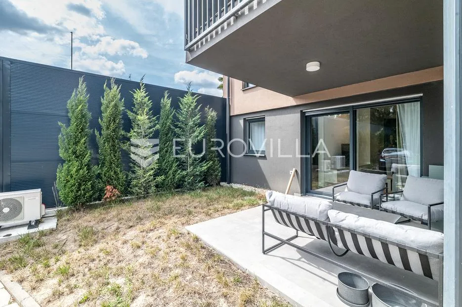 zagreb, maksimir, prekrasan dvosoban stan površine 50 m² prvi najam - slika 8