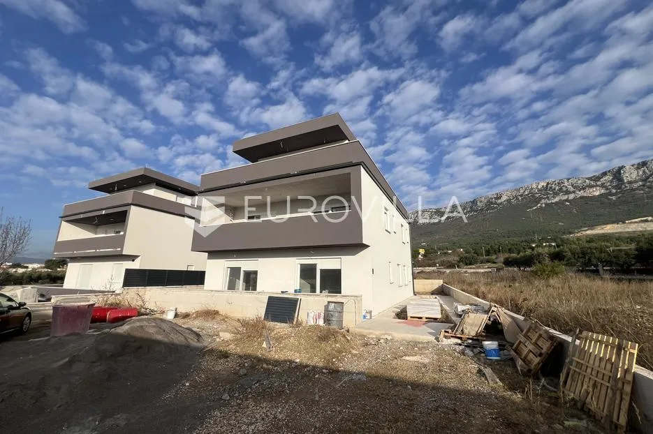 Kaštel Sućurac, dvosoban stan na drugom katu