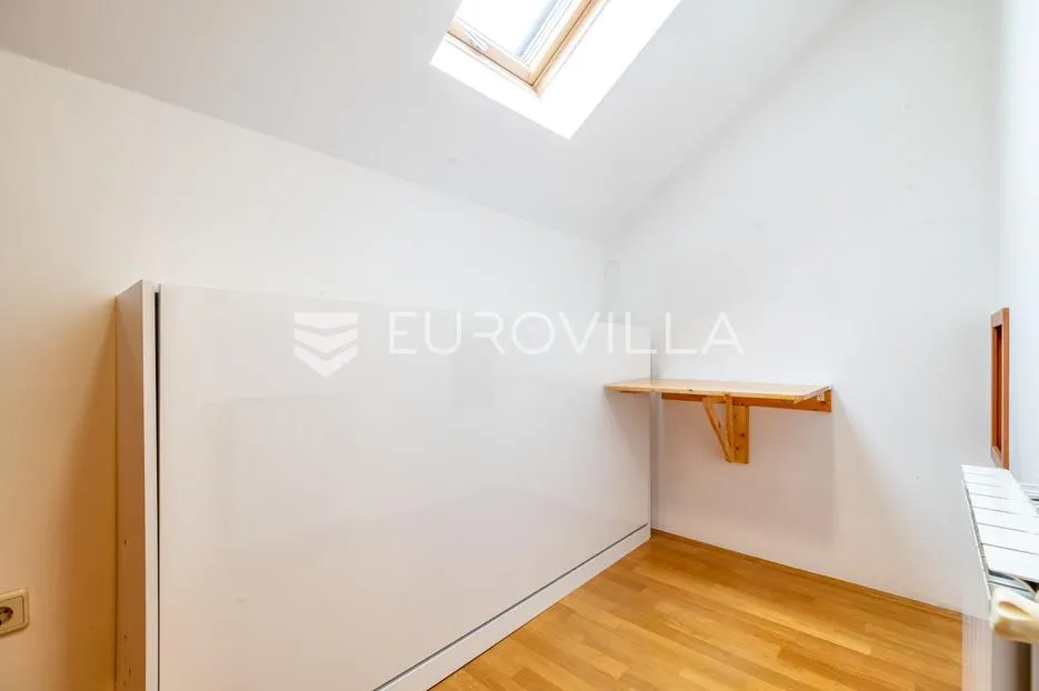 zagreb, iv maksimirsko naselje, lijep dvoetažni stan sa balkonom, 77 m² - slika 8
