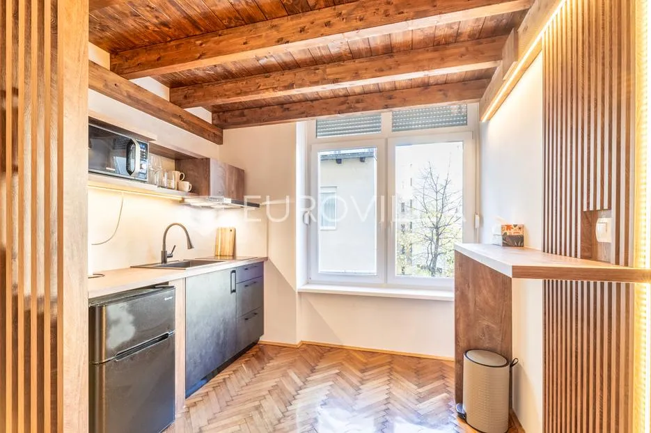 zagreb, donji grad, centar, prekrasan jednosoban stan 47 m² - slika 4