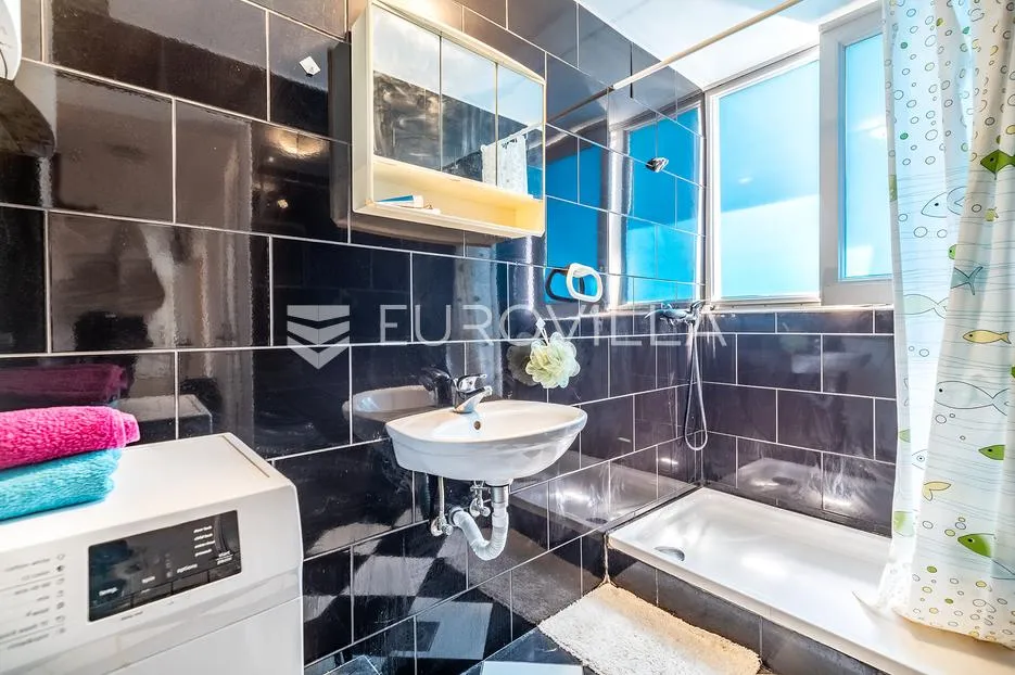 zagreb, donji grad, peterosoban građanski stan, 77 m² - slika 7
