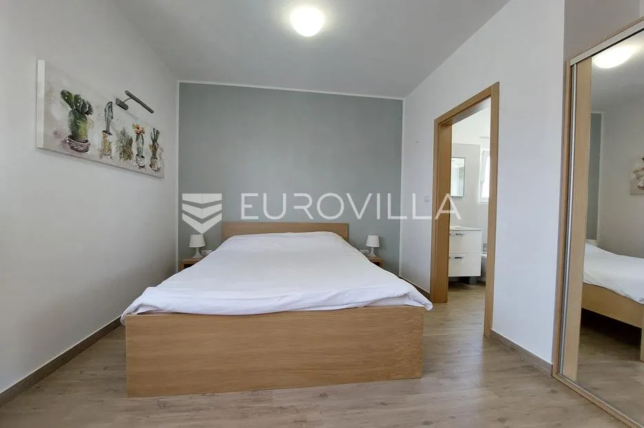 istra, pula, kuća s bazenom nadomak pule - slika 30