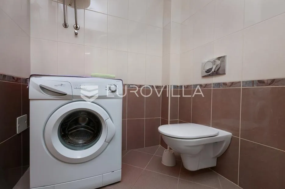kastav, brestovice, trosoban stan 75 m² s velikom ograđenom terasom, dugoročni najam - slika 7