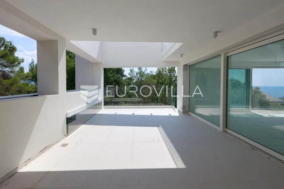 opatija privé, ekskluzivan četverosoban stan 139 m², bazen, teretana - slika 4