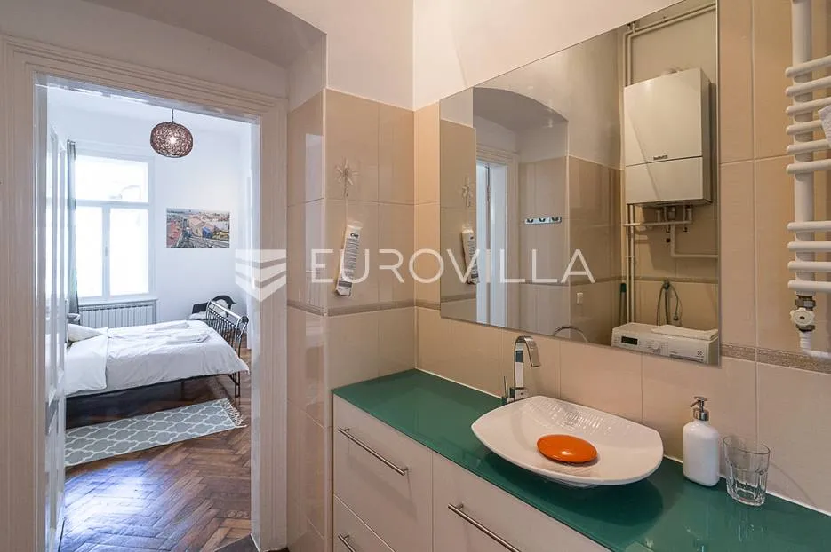 strogi centar pješačka zona trosoban stan 86 m² - slika 14