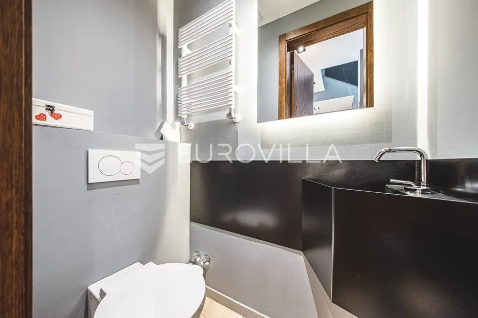 zagreb, mlinovi, luksuzan četverosoban stan 138 m² u duplex kući s garažom - slika 9