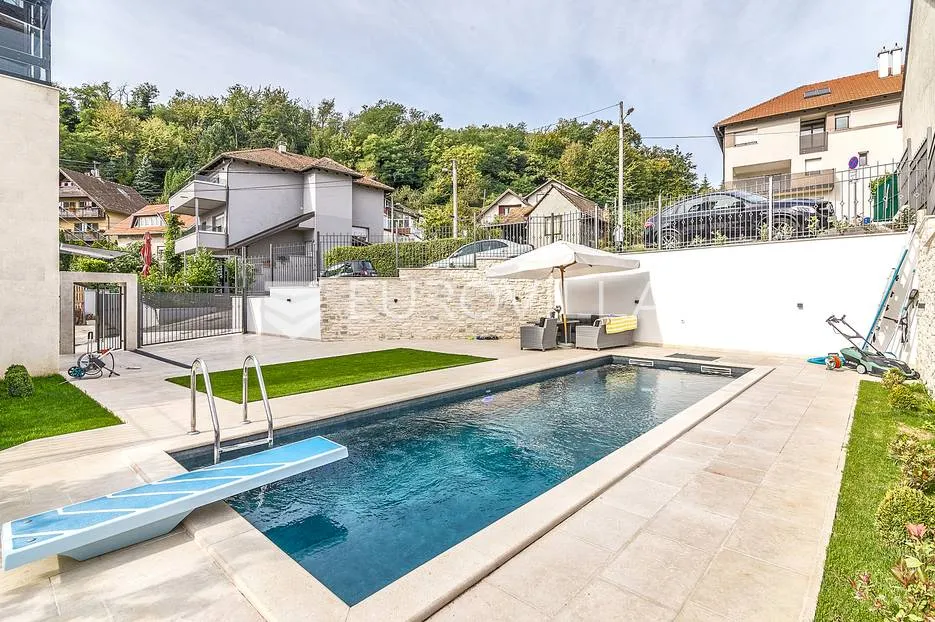 šestinski dol, luksuzna vila 370 m2 s bazenom na zemljištu 800 m2 - slika 21