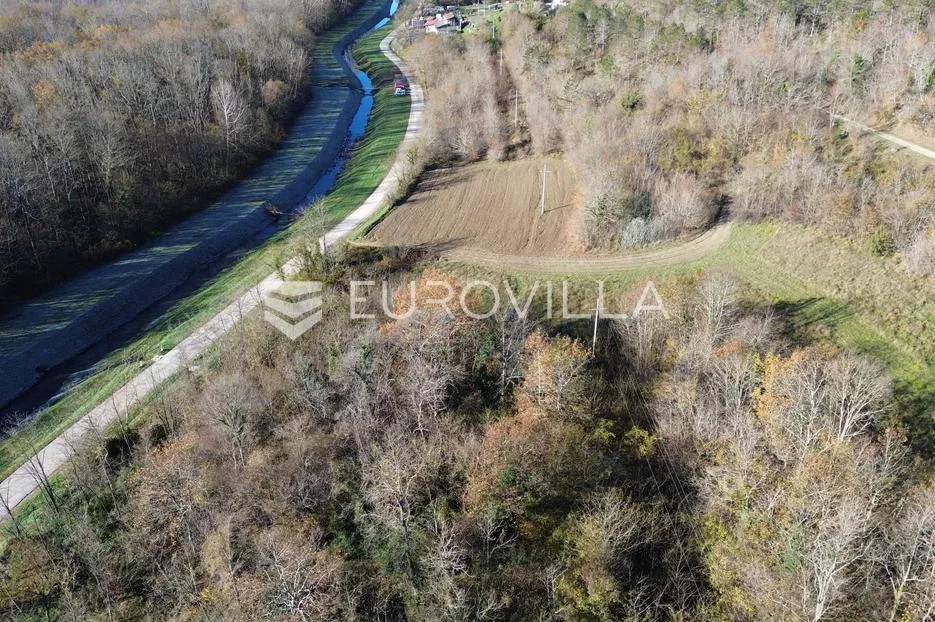 motovun, livade, prilika prostrano građevinsko zemljište - slika 8