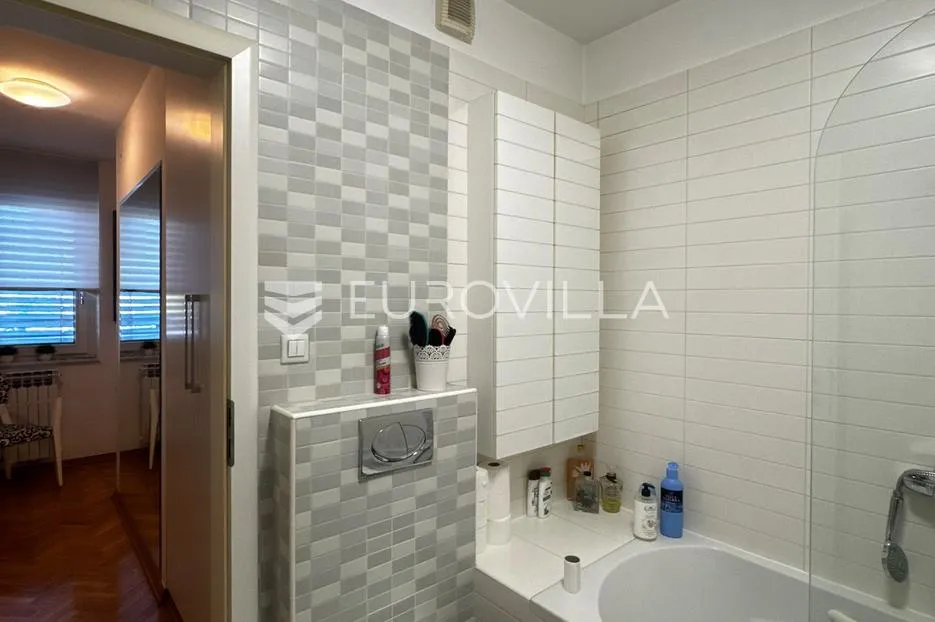 zagreb, maksimir, svetice, četverosoban stan 105 m² s loggiom - slika 13
