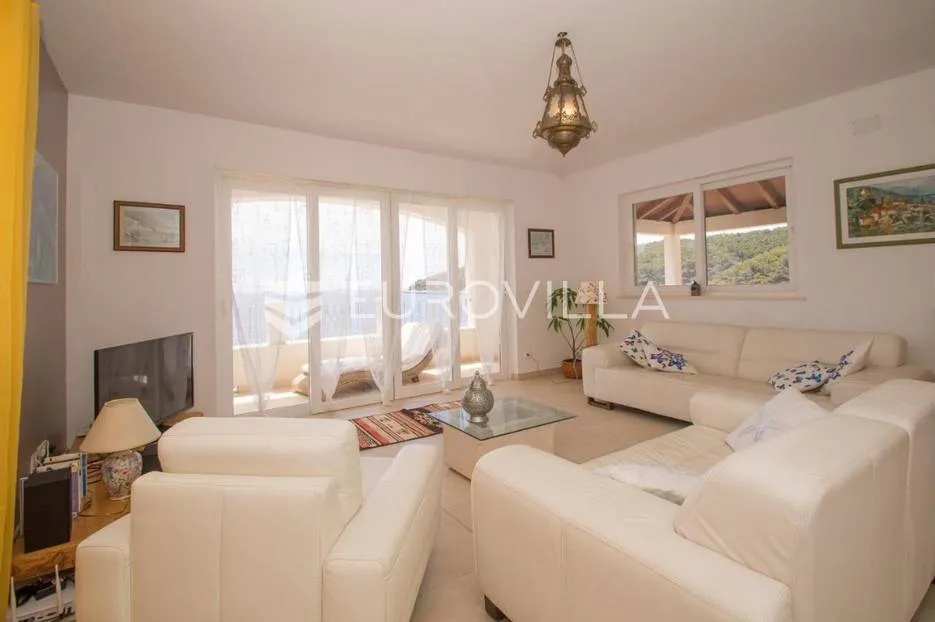 korčula, lijepa kuća u prvom redu do mora, 250m2 - slika 18