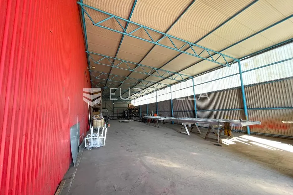 donji miholjac, industrijska zona, najam industrijske hale površine 1.255 m² - slika 2
