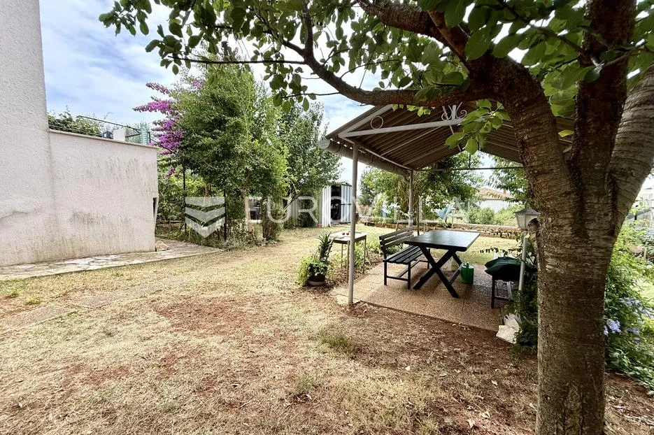 medulin, kuća sa tri apartmana i pogledom na more - slika 16