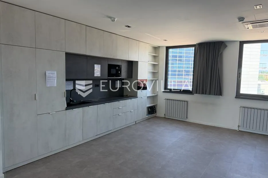 zagreb, radnička, moderan poslovni prostor 496,80 m² na 3. katu poslovne zgrade - slika 8