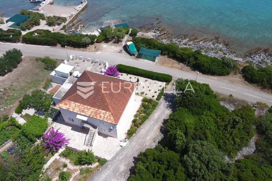 korčula, kuća na jedinstvenoj lokaciji uz more - slika 2