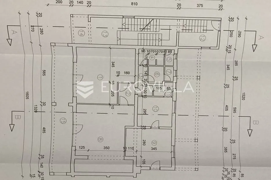 istra, funtana, kuća 580m2 na 500 metara od mora - slika 7